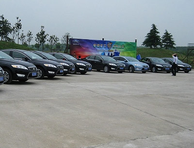 車馳天下 汽車飾品銷售，為您的愛車增添個性與舒適